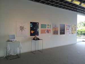 グラフィック２年次修了制作展-3